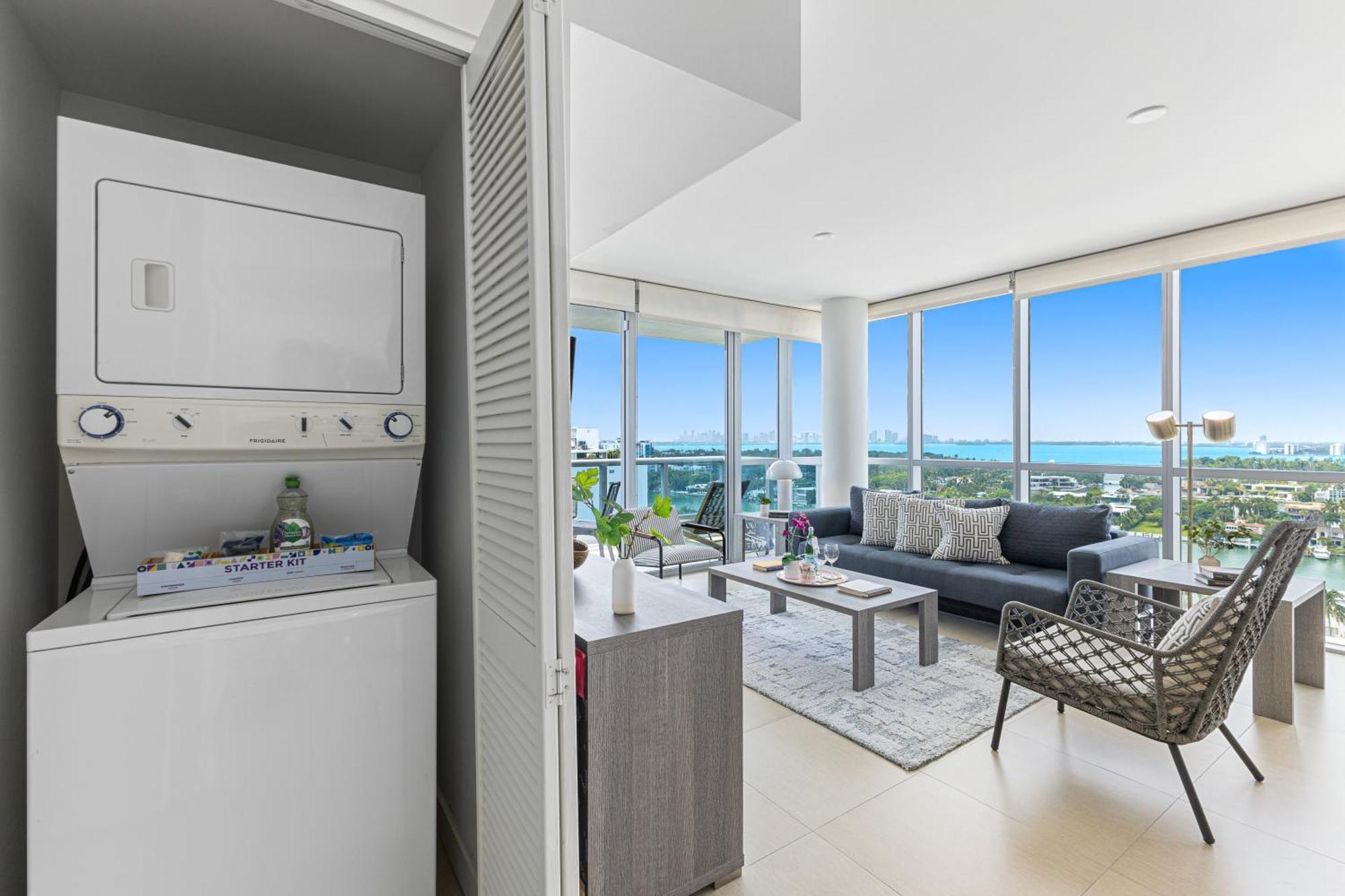 Dharma Home Suites Miami Beach At Monte Carlo Exterior photo